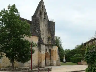 eglise-sainte-nathalene-1